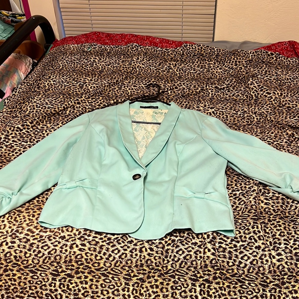 Maurice’s mid sleeve teal blazer